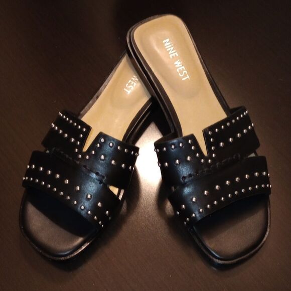 🆕🎉Nine West Studded Flat Sandals - Picture 3 of 9